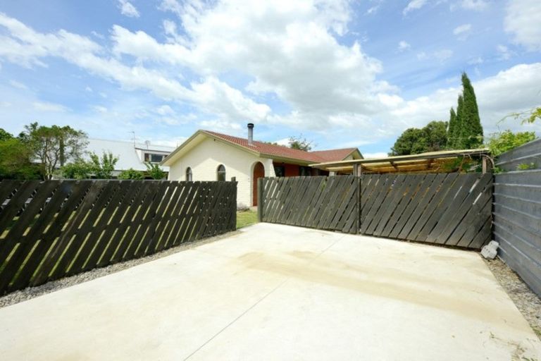 Photo of property in 15 William Street, Rolleston, 7614
