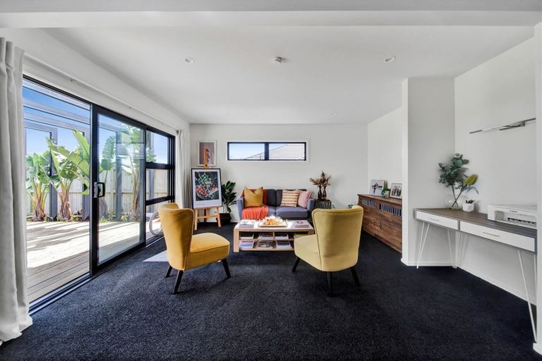 Photo of property in 11 Customhouse Street, Bell Block, New Plymouth, 4312