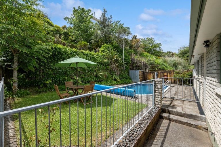 Photo of property in 92a Heta Road, Highlands Park, New Plymouth, 4312