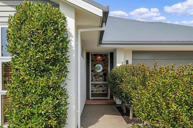 Photo of property in 19 Stanford Way, Rolleston, 7615