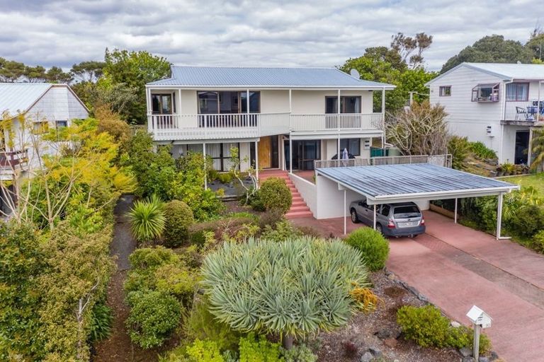Photo of property in 90 Te Haumi Drive, Paihia, 0200