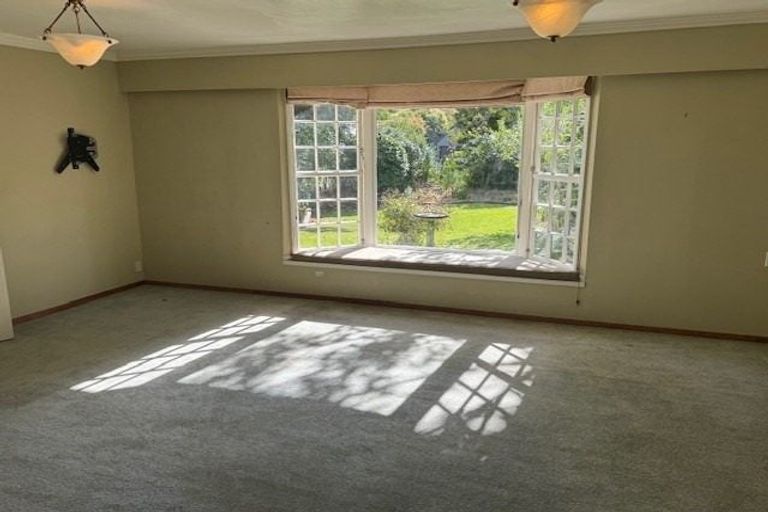 Photo of property in 140 Victoria Avenue, Hokowhitu, Palmerston North, 4410