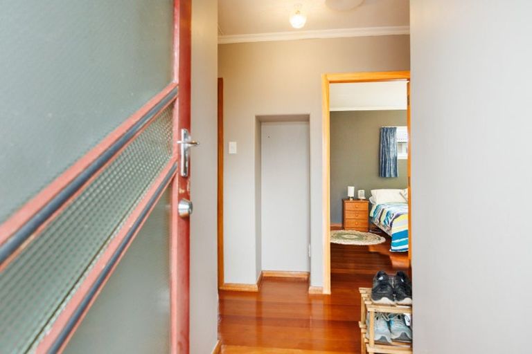 Photo of property in 28 Henare Street, West End, Palmerston North, 4412