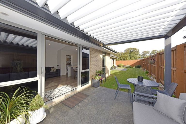 Photo of property in 76 Muirhill Street, Halswell, Christchurch, 8025