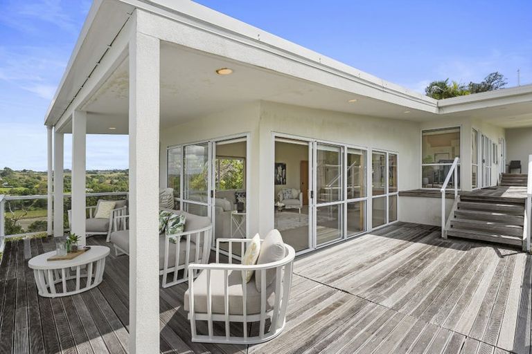 Photo of property in 193 Sandspit Road, Shelly Park, Auckland, 2014