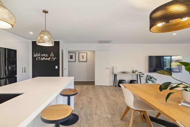 Photo of property in 13 Wheat Street, Jacks Point, Queenstown, 9371