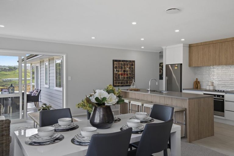 Photo of property in 16 Clark Rise, Pokeno, 2402