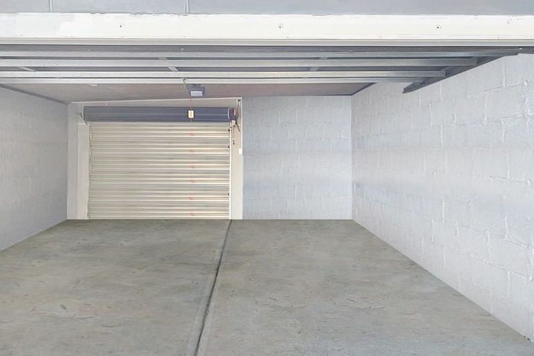 Photo of property in 105 Derby Street, Feilding, 4702