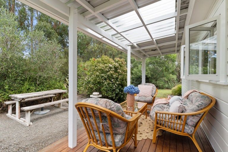 Photo of property in 105 Watersons Line, Dalefield, Carterton, 5791