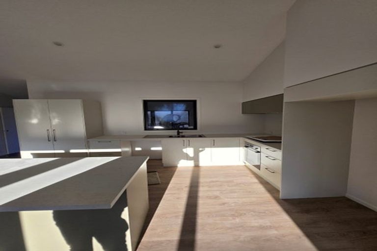 Photo of property in 6 Gards Place, Alexandra, 9320