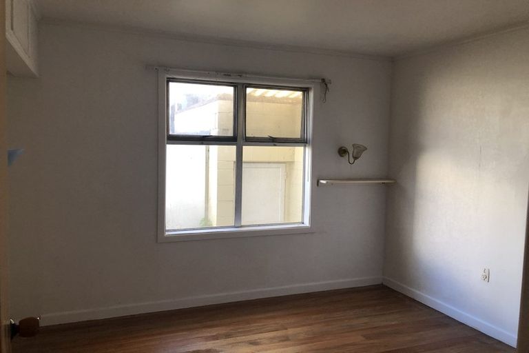 Photo of property in 13 Mcleod Road, Henderson, Auckland, 0612