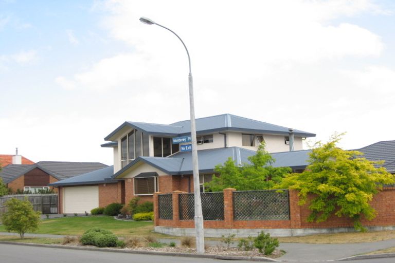 Photo of property in 2 Monterey Place, Parklands, Christchurch, 8083