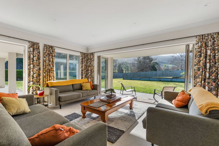 Photo of property in 280 Tirohanga Road, North Taieri, Mosgiel, 9092