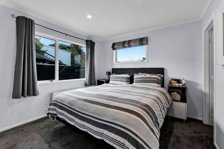 Photo of property in 11 Roto Street, Westown, New Plymouth, 4310