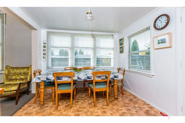 Photo of property in 32 Augustine Street, Waimate, 7924