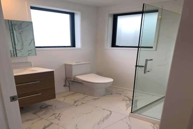 Photo of property in 21 Hargest Crescent, Sydenham, Christchurch, 8023