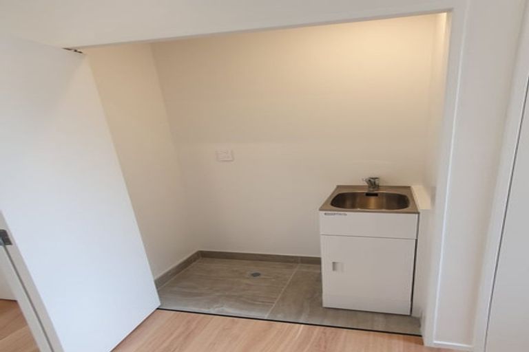 Photo of property in 13 Fancourt Street, Karori, Wellington, 6012