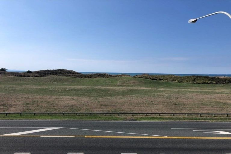 Photo of property in 2 Bermuda Drive, Hornby, Christchurch, 8042