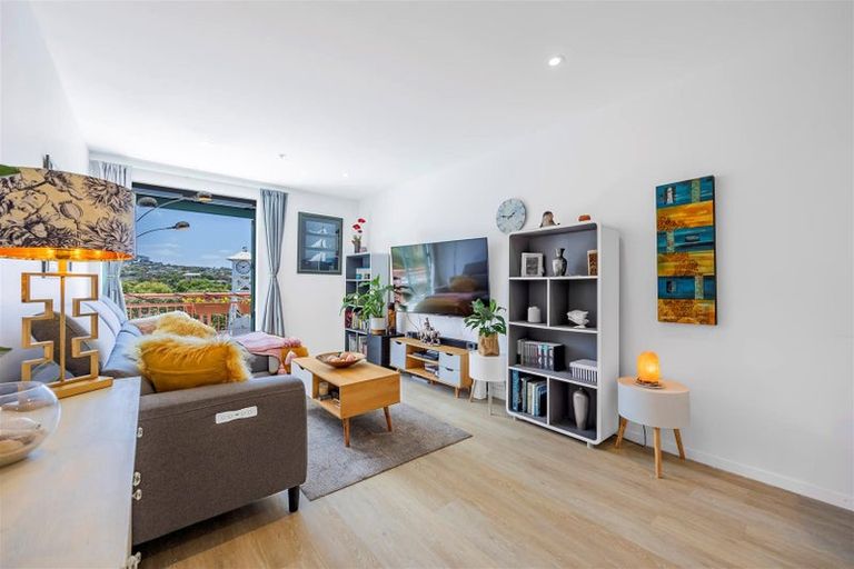 Photo of property in 164ai Harbour Village Drive, Gulf Harbour, Whangaparaoa, 0930