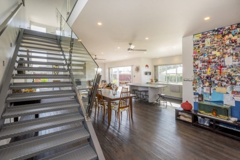 Photo of property in 24 Okarito Avenue, Levin, 5510