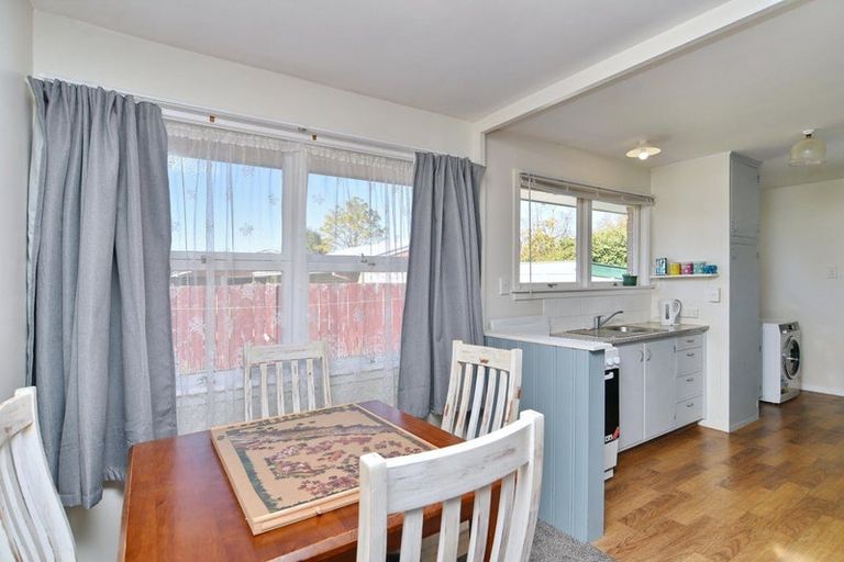 Photo of property in 10b Mcalpine Place, Rangiora, 7400