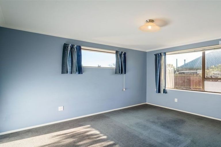 Photo of property in 76 Cheyenne Street, Sockburn, Christchurch, 8042