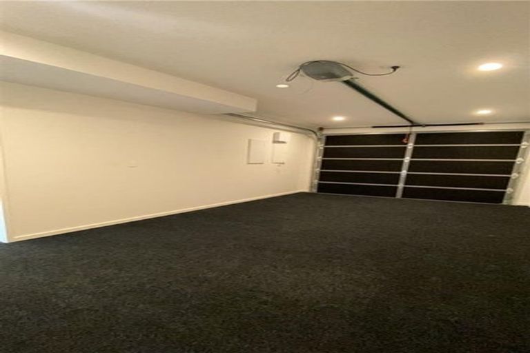 Photo of property in 25 Gunn Way, Hobsonville, Auckland, 0616