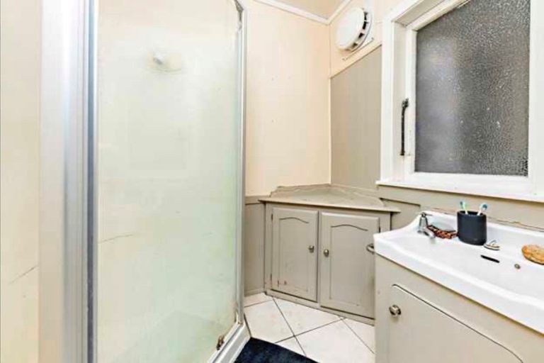 Photo of property in 1/20 Alexander Street, Papakura, 2110