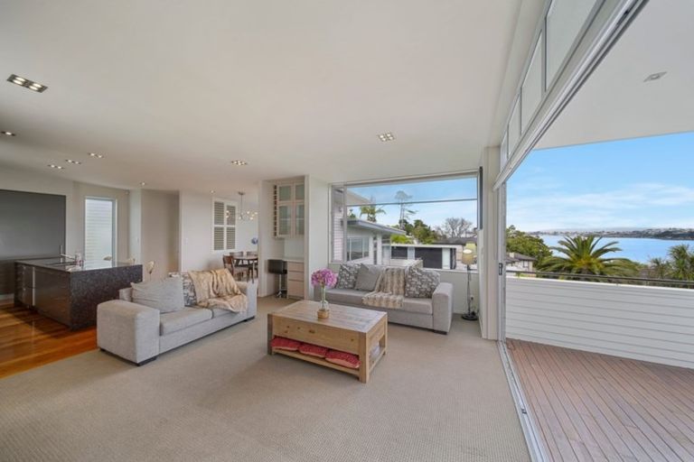 Photo of property in 18 Walter Street, Hauraki, Auckland, 0622