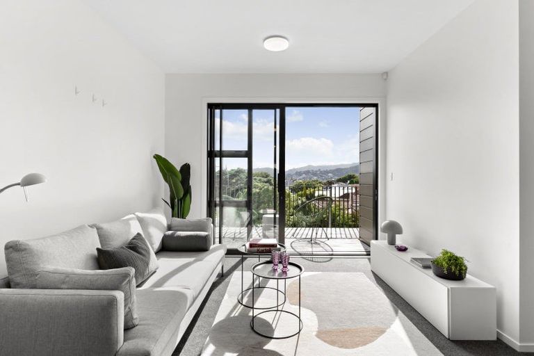 Photo of property in 203/94 Cambridge Terrace, Waterloo, Lower Hutt, 5011