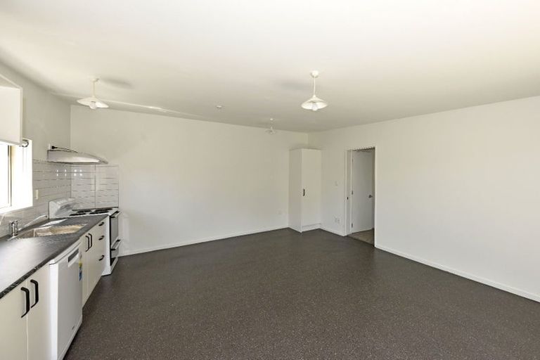 Photo of property in 4 Aldgate Street, Redwood, Christchurch, 8051