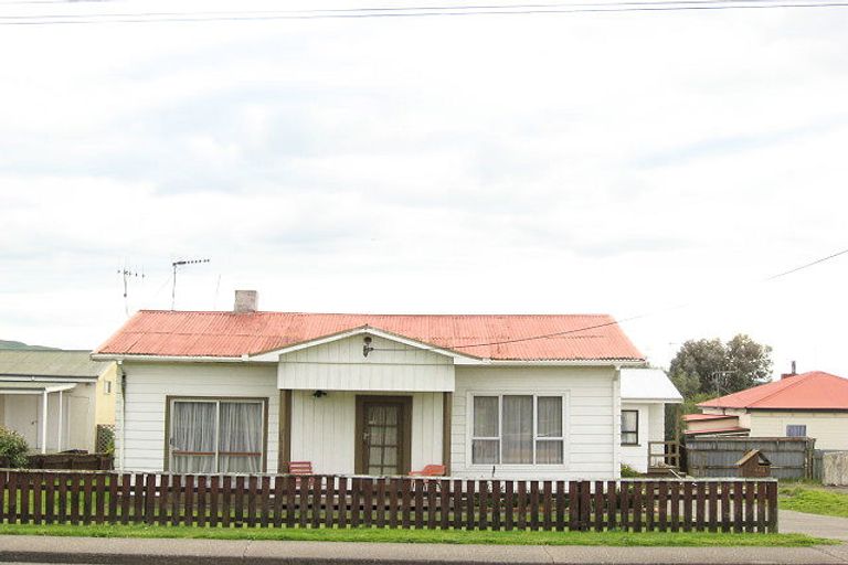 Photo of property in 44 Racecourse Road, Waipukurau, 4200
