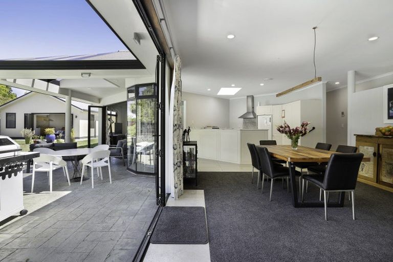 Photo of property in 13c Reading Street, Greytown, 5712