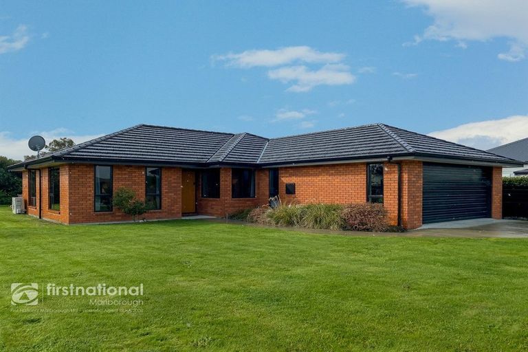 Photo of property in 32 River Terrace, Renwick, 7204