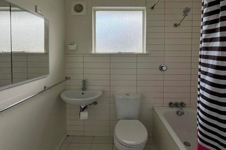 Photo of property in 4/544 Barbadoes Street, Edgeware, Christchurch, 8013