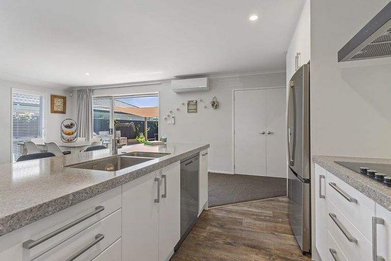 Photo of property in 53 Te Wharo Drive, Papamoa, 3118