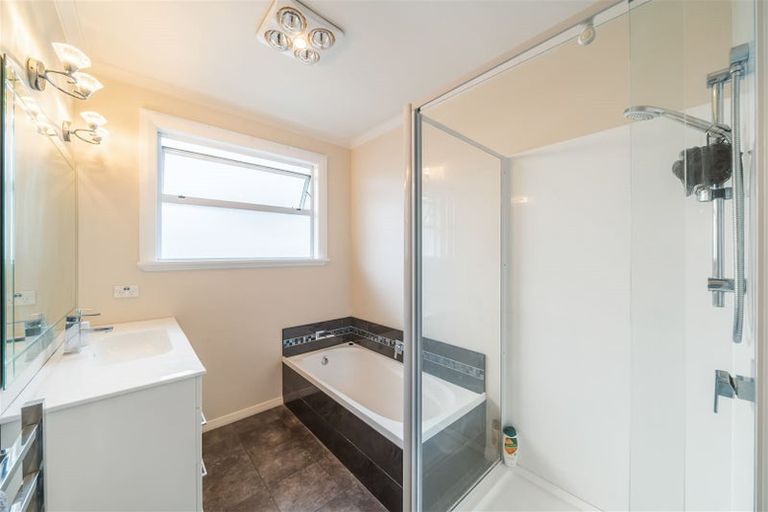 Photo of property in 623b Fergusson Drive, Trentham, Upper Hutt, 5018