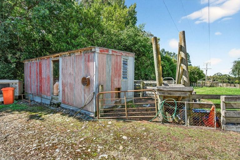 Photo of property in 44 James Road, Rangitumau, Masterton, 5871