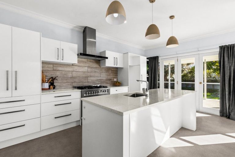 Photo of property in 202 Park Road North, Parkvale, Hastings, 4122