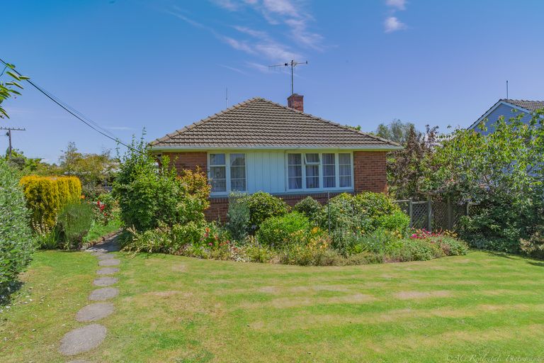 Photo of property in 38 Bouverie Street, Waimataitai, Timaru, 7910