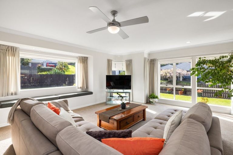Photo of property in 10 Highgrove Place, Bethlehem, Tauranga, 3110