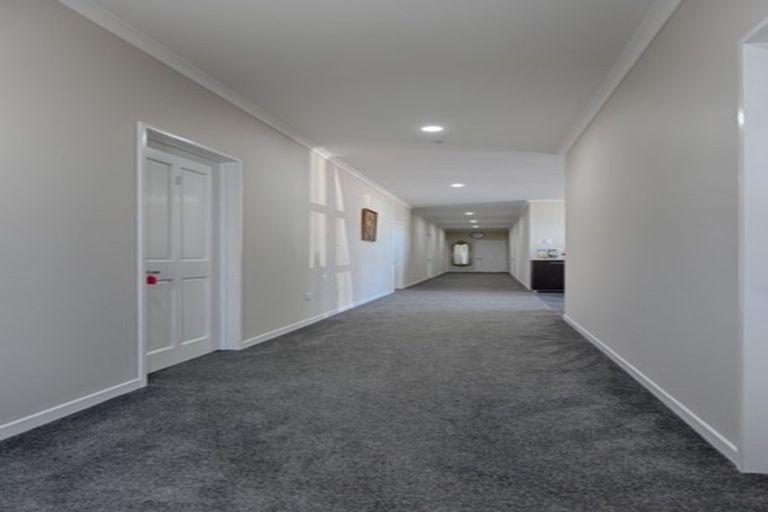 Photo of property in 71 Hokonui Drive, Gore, 9710