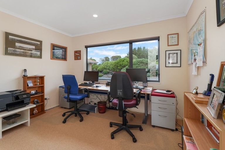 Photo of property in 12 Waitaheke Road, Te Horo, Otaki, 5581