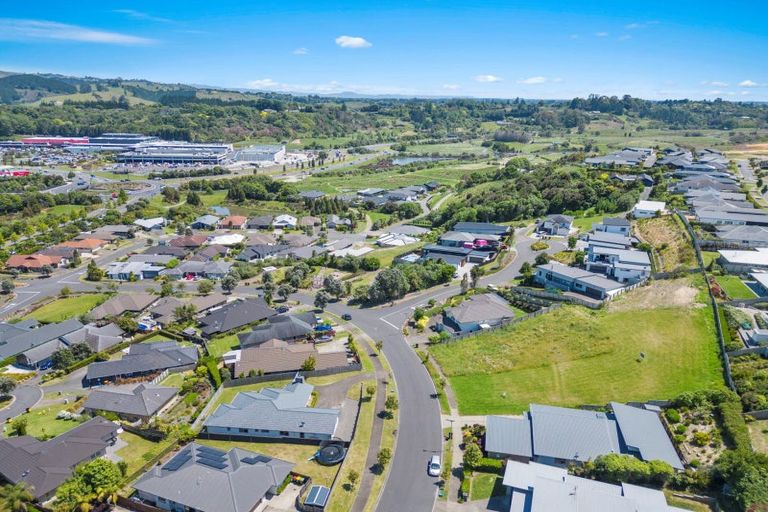 Photo of property in 39 Caldera Crescent, Pyes Pa, Tauranga, 3112
