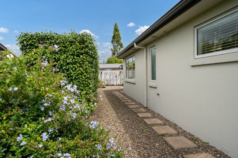 Photo of property in 30 Shakespeare Street, Leamington, Cambridge, 3432