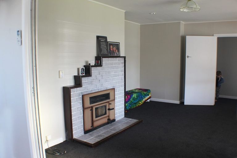 Photo of property in 46 Cargill Street, Waikiwi, Invercargill, 9810