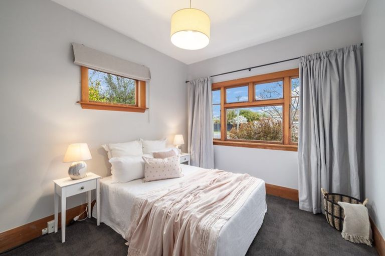 Photo of property in 33 Frankleigh Street, Somerfield, Christchurch, 8024