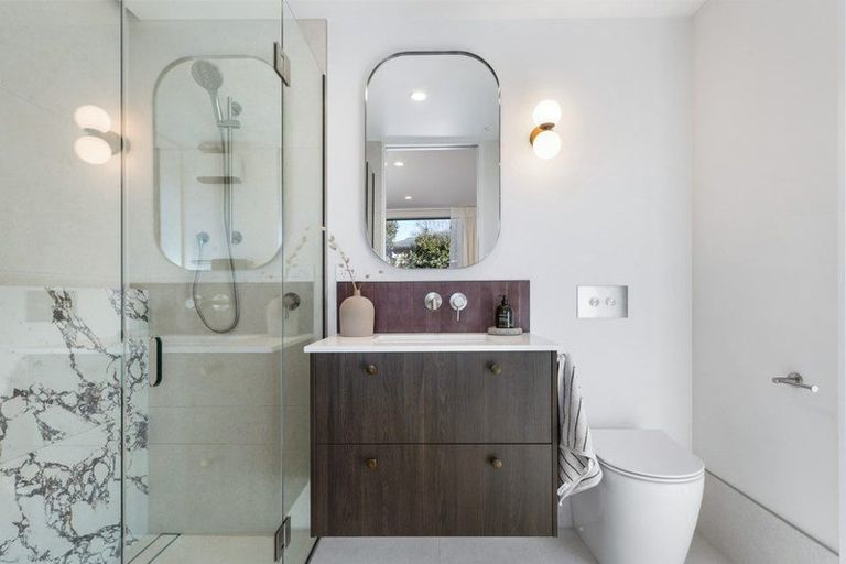 Photo of property in 15a Browns Road, Manurewa, Auckland, 2102