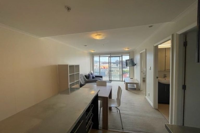 Photo of property in Monvie Apartments, 606/15 Holland Street, Te Aro, Wellington, 6011