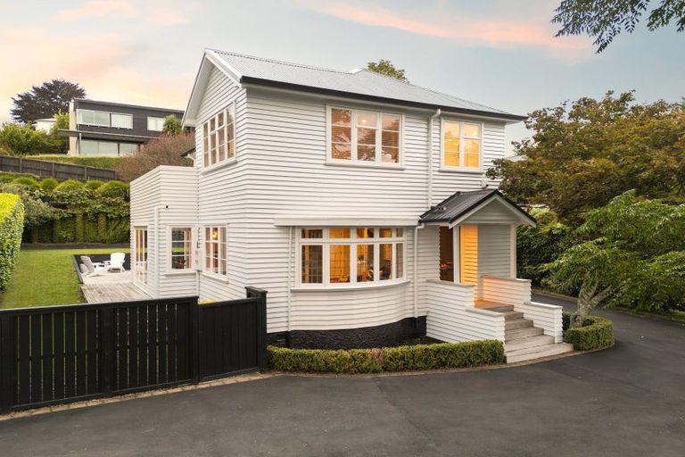 Photo of property in 34 Banbury Crescent, Fairfield, Hamilton, 3214